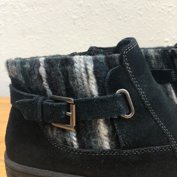 Earth Origins Black Suede Leather Ankle Boot Size 10 - Picture 6 of 16